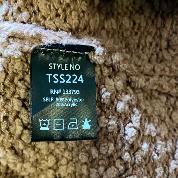 POL S Oversized Slouchy Fuzzy knit sweater - Picture 5 of 11